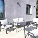 3 With Garden In