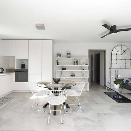 3 With Garden In Ajaccio Holiday home *