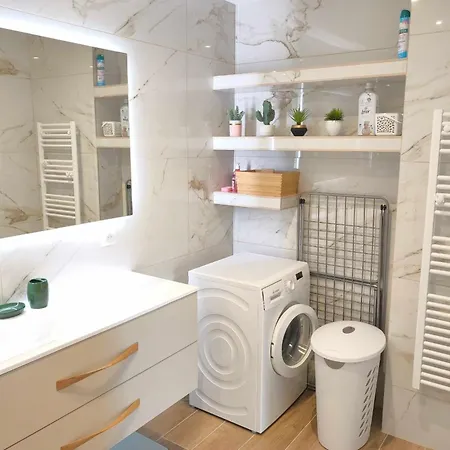 Сasa de vacaciones 3 With Garden In *